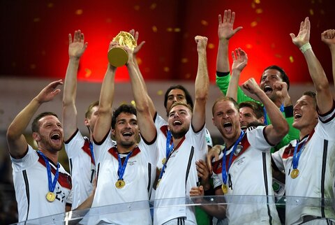 متس هوملس از فوتبال خداحافظی کرد
 متس هوملس