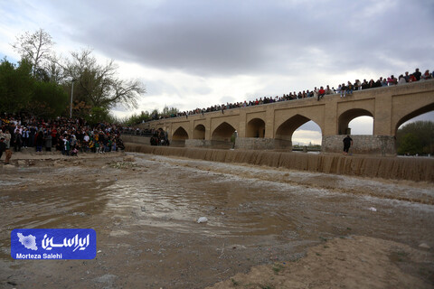 بازگشایی زاینده‌رود