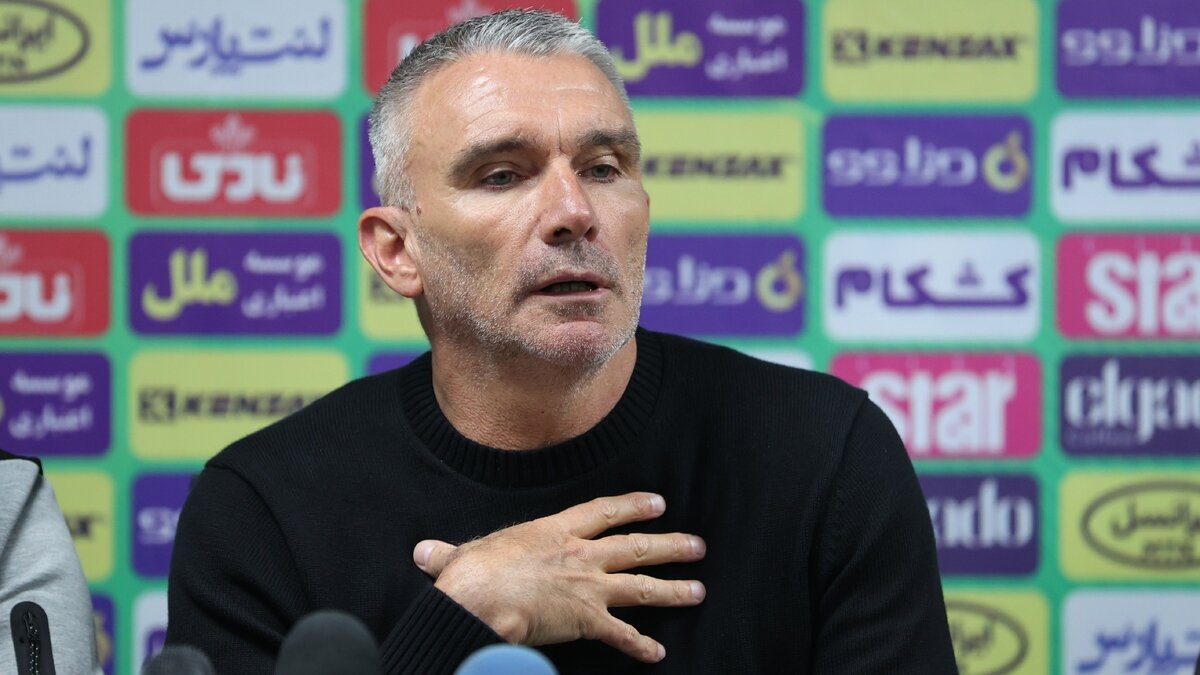 کارترون: کل نیمکت تیم حریف به سمت ما حمله کردند