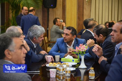 نشست‌ نوروزی مدیرعامل گروه فولاد مبارکه با مدیران عامل شرکت‌های زیرمجموعه، ذینفعان و شرکای کسب و کار