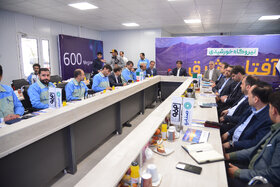 نشست مدیرعامل گروه فولاد مبارکه با مسئولین شرکت صناپ