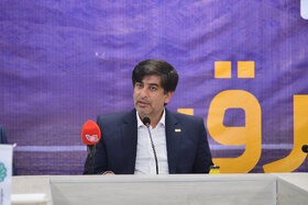 نشست مدیرعامل گروه فولاد مبارکه با مسئولین شرکت صناپ