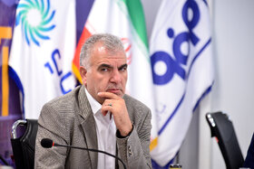 نشست مدیرعامل گروه فولاد مبارکه با مسئولین شرکت صناپ