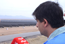 بازدید تخصصی مدیرعامل گروه فولاد مبارکه از بخشهای مختلف نیروگاه خورشیدی آفتاب شرق