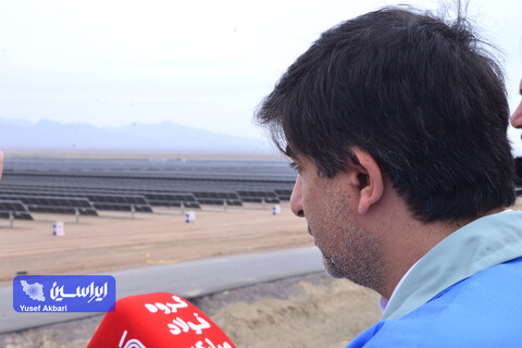 بازدید تخصصی مدیرعامل گروه فولاد مبارکه از بخش‌های مختلف نیروگاه خورشیدی آفتاب شرق