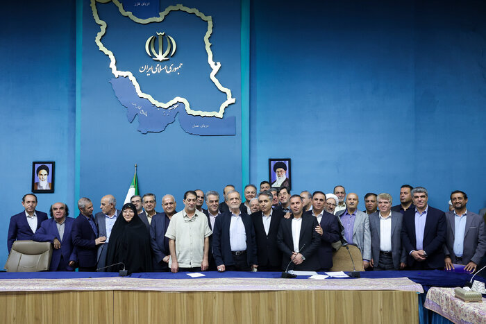 به مذاکره باور داریم اما نه با ذلت / آمریکا ثابت کند به دنبال مذاکره واقعی است