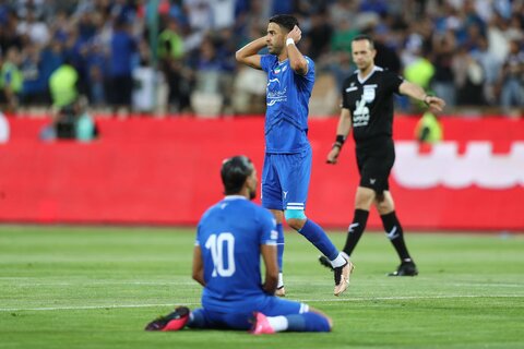 خلاصه بازی استقلال - فولاد/ حسینی هم مانع باخت نشد