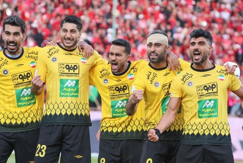 تداعی خاطرات طلایی پس از ۲۰۳۱ روز؛ همیشه پای یک محبی در میان است پرسپولیس - سپاهان