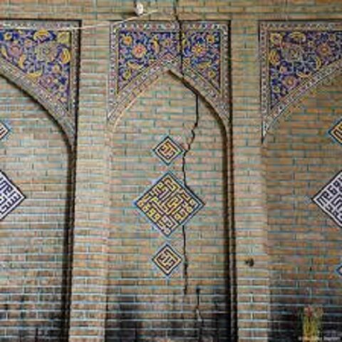 سند جامع کاهش خطر در مقابل بلاهای طبیعی و فرونشست اصفهان تدوین میشود / شناسایی ۲۸ دشت ممنوعه در اصفهان فرو نشست