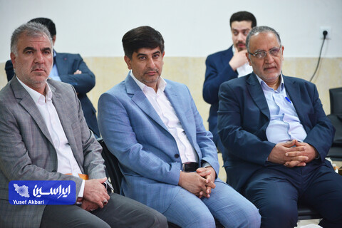 بازدید مدیرعامل گروه فولاد مبارکه از صندوق سرمایه‌گذاری خطرپذیر فولاد مبارکه