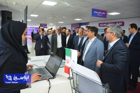 بازدید مدیرعامل گروه فولاد مبارکه از صندوق سرمایه‌گذاری خطرپذیر فولاد مبارکه