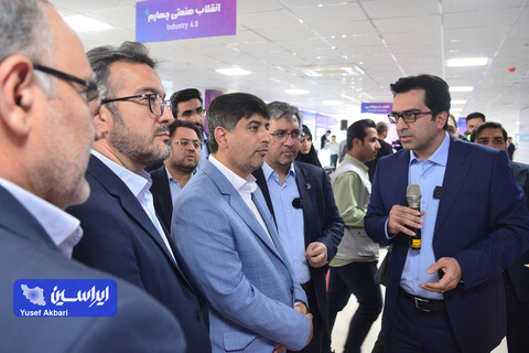 بازدید مدیرعامل گروه فولاد مبارکه از صندوق سرمایه‌گذاری خطرپذیر فولاد مبارکه