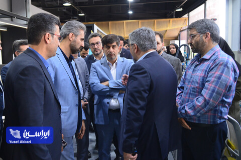 بازدید مدیرعامل گروه فولاد مبارکه از پردیس توسعه فناوری‌های راهبردی فولاد مبارکه و آزمایشگاه توسعه صنعت ۴.۰