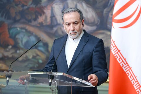 ایران آماده تعامل با ایالات متحده بر پایه احترام متقابل و جایگاه برابر است عراقچی