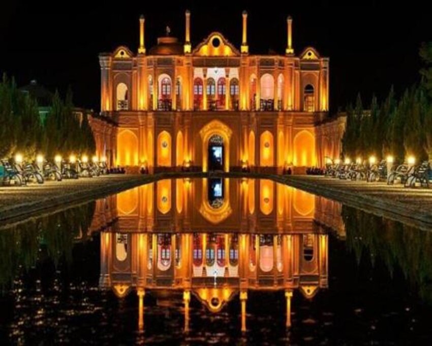 بناهای تاریخی اصفهان برای روز پنجشنبه تعطیل است