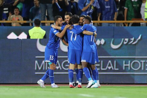 استقلال با جباری به نیمهنهایی رسید رامین رضاییان؛ استقلال - پیکان