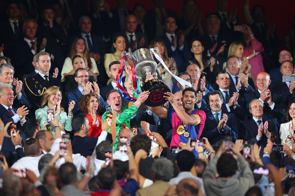 بارسلونا در کوپادلری هم قهرمان شد/ ناکامی کهکشانیها در یک جام دیگر