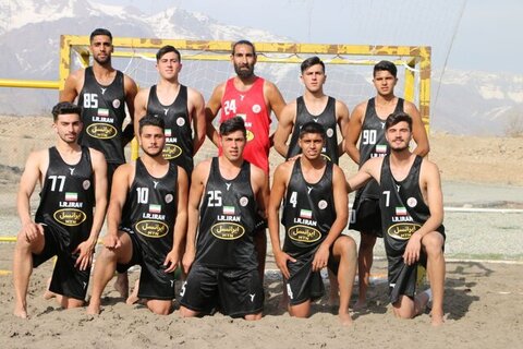 هدف ما بالا بردن نام ایران در سطح آسیا است هندبال ساحلی