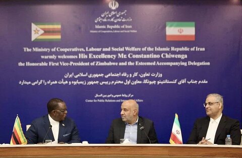 تمایل زیمبابوه برای احداث کارخانه تولید تراکتور توسط ایران میدری