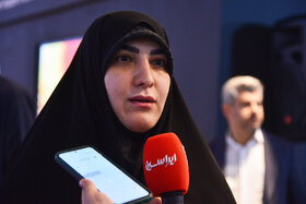 نباید صنایع خود تامین کننده برق مثل فولاد در پیک مصرف با مشکل مواجه شوند