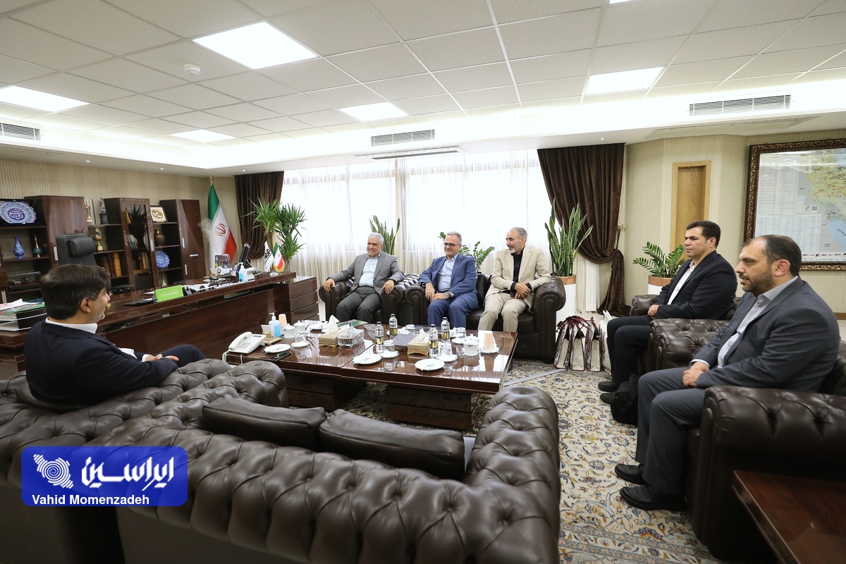 ‌اعلام آمادگی فولاد مبارکه برای مشارکت در توانمندسازی مددجویان کمیته امداد استان اصفهان