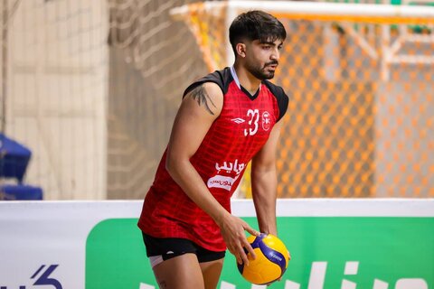 جوانگرایی در تیم ملی والیبال انگیزهها را بیشتر کرده/ یکی از اهدافم لژیونر شدن است امیرحسین ساداتی