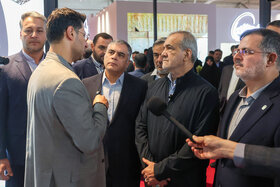بازدید رئیس جمهور از بیست و نهمین نمایشگاه بینالمللی نفت