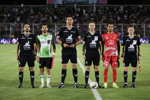 داور