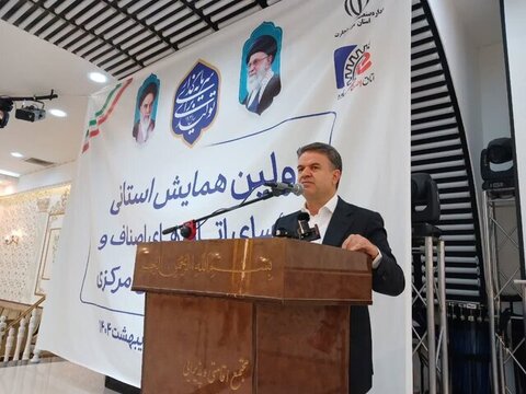 اجرای ۹۰۰ دستورالعمل در سامانه تجارت الزامی نیست سید داوود موسوی