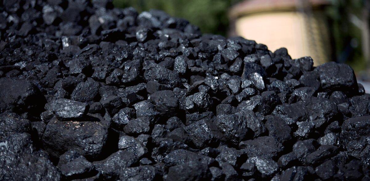 بازار زغالسنگ در تعادل شکننده