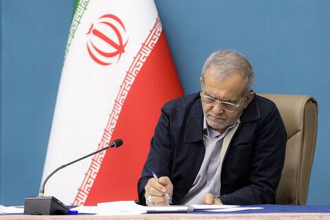 مهار گازهای مشعل در اولویت دولت مسعود پزشکیان
