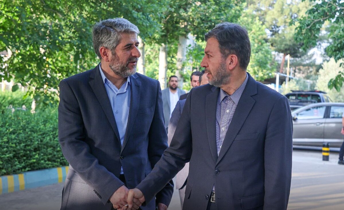 حضور روحیهبخش استاندار اصفهان در تمرین سپاهان