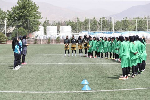 فوتبال بانوان