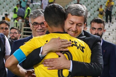 پیام تبریک استاندار اصفهان به مناسبت نایب قهرمانی سپاهان  دکتر مهدی جمالینژاد