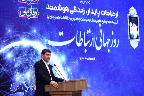 امسال پروژههای بزرگ صنعت فضایی به نتیجه میرسد وزیر ارتباطات