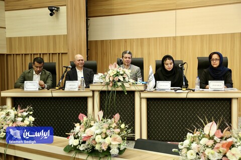 نخستین همایش و نمایشگاه تجارب مسئولیت‌های اجتماعی در ایران از دریچه دوربین ایراسین