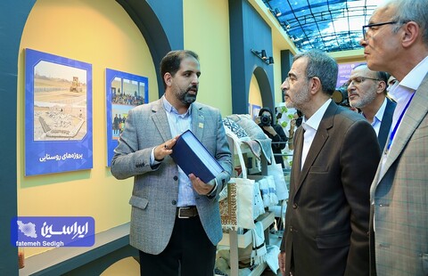 نخستین همایش و نمایشگاه تجارب مسئولیت‌های اجتماعی در ایران از دریچه دوربین ایراسین