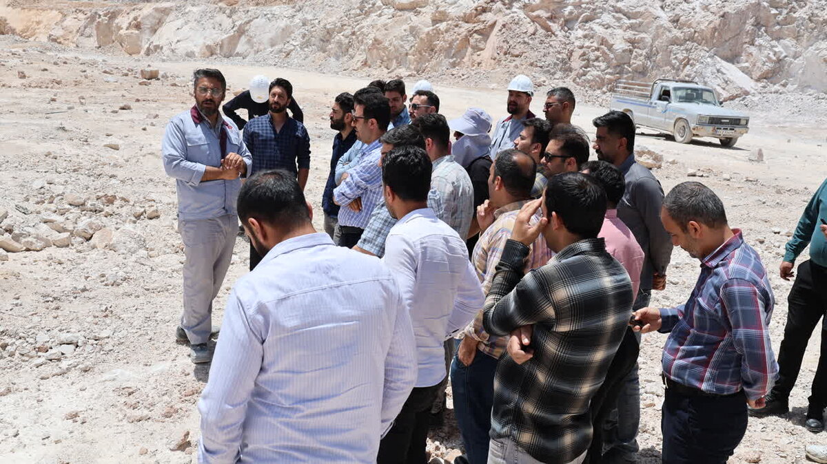 نقش کلیدی فولادسنگ در زنجیره تولید فولاد / تأکید بر ضرورت تأمین پایدار مواد ناریه