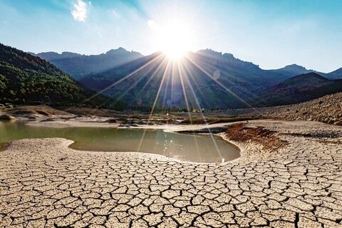 کاهش ۴۰ درصدی بارشها زنگ خطری برای تابستان خشکسالی