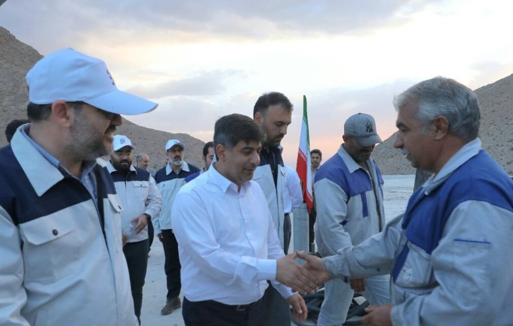 آب دریای عمان به زودی به فولاد مبارکه میرسد