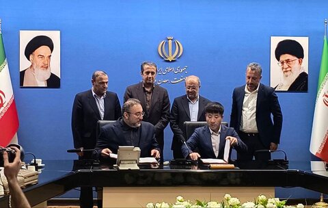 قرارداد صادرات خدمات فنی و مهندسی تولید آهن اسفنجی به قزاقستان امضا شد صمت