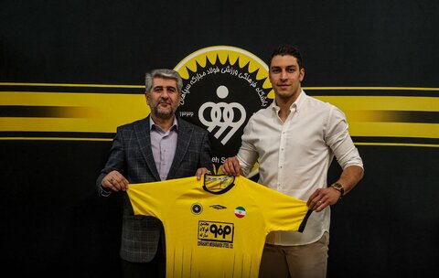 محمدرضا اخباری در سپاهان