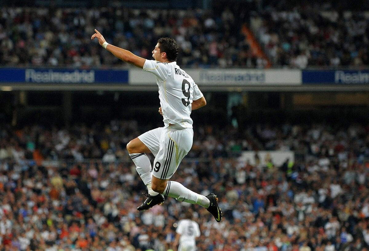 مقایسه فصل نخست امباپه در رئال مادرید با رونالدو