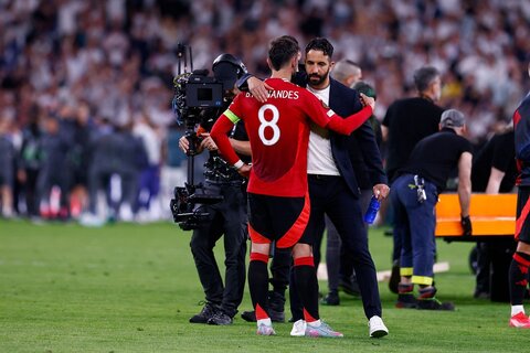 بحرانهای مدیریتی ادامه دارد/ اختلاف تازه بر سر کاپیتان تیم! منچستریونایتد