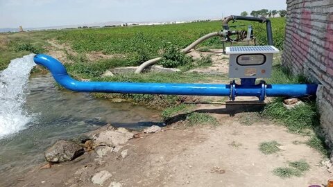 چاه آب کشاورزی