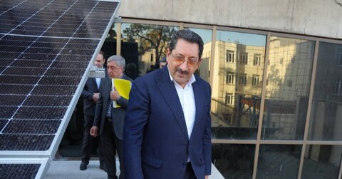 تأمین برق مصرفی ساختمان وزارت صمت با برق خورشیدی اتابک