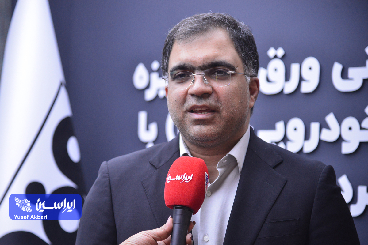 تأمین نیازهای آینده صنعت خودرو با طرح‌های توسعه ای فولاد مبارکه