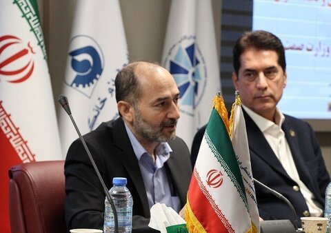 تامین ارز مورد نیاز تولیدکنندگان با کمترین دخالت دولت سید علی لطفیزاده