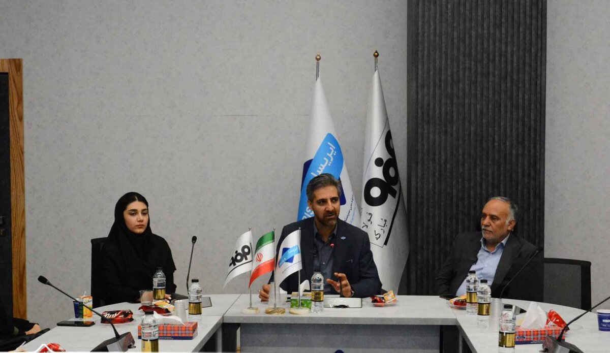 بازدید دانشجویان دانشگاه صنعتی اصفهان از دستاوردهای نوین فناوری اطلاعات ایریسا