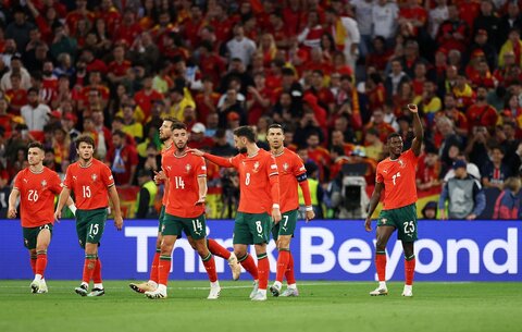 دومین قهرمانی پرتغال در لیگ ملتها/ رونالدو در ۴۰ سالگی هم جام گرفت پرتغال - اسپانیا؛ فینال لیگ ملتهای اروپا